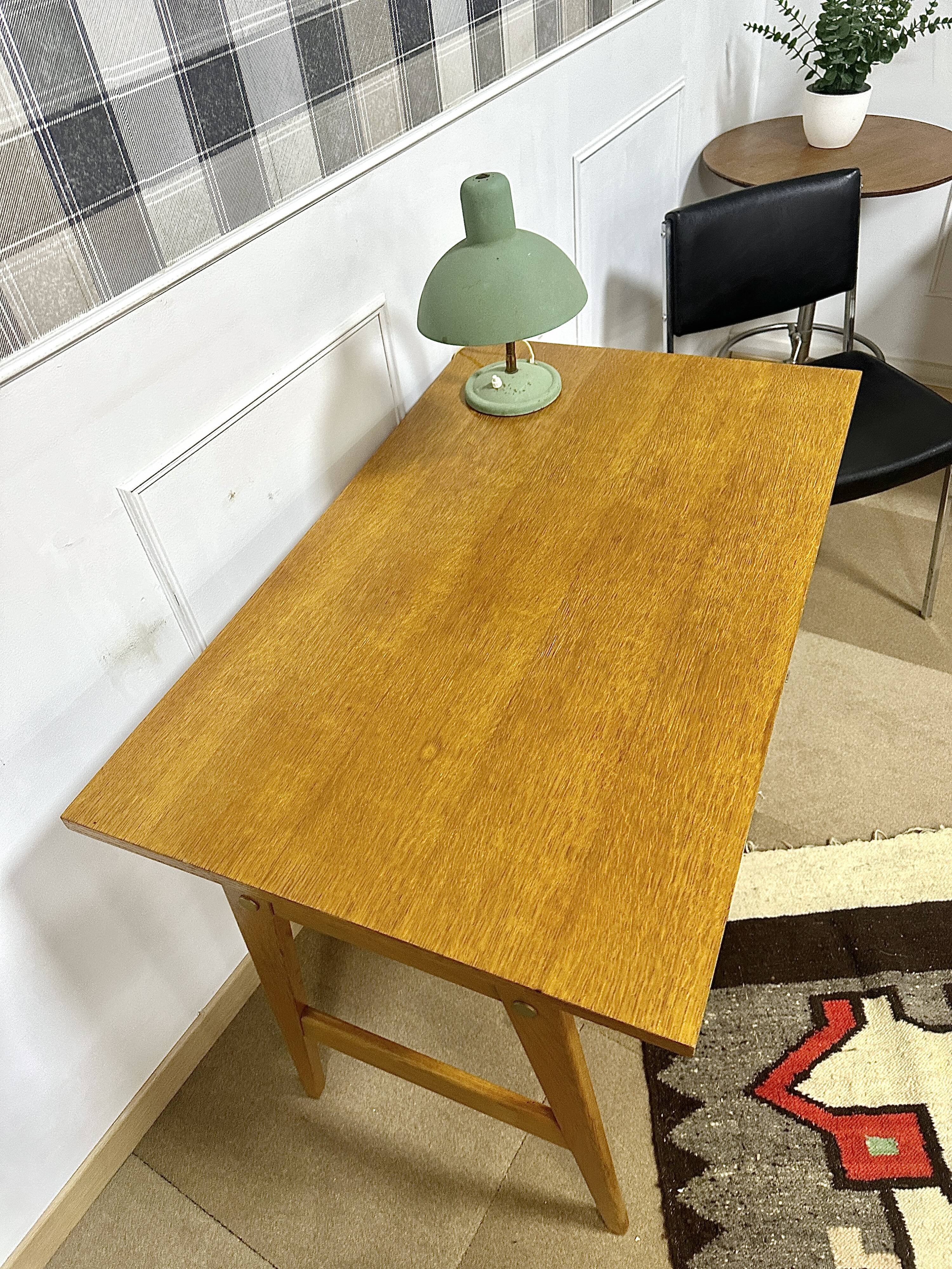 Vintage desk feet compass