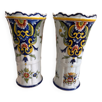 Paire de vases vieux rouen