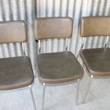 3 chaises simili cuir vert bronze et stucture chromée