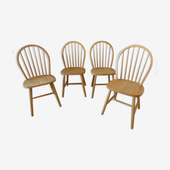 4 Scandinavian Windsor chairs in solid beech 1970s