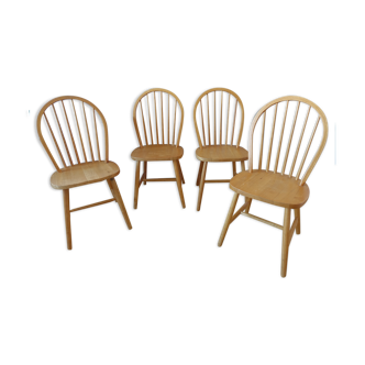 4 Scandinavian Windsor chairs in solid beech 1970s