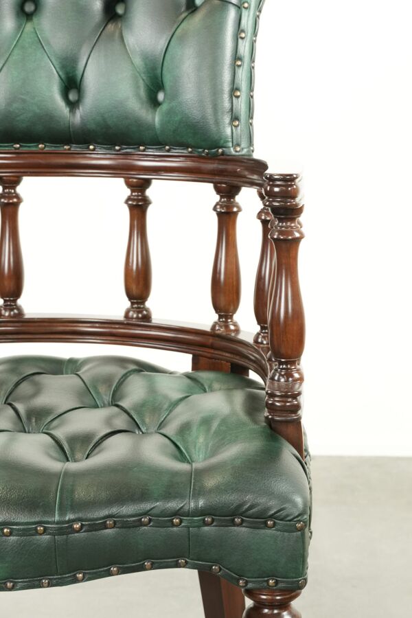 Chaise de bureau / chaise d'appoint Chesterfield en cuir de vache marbré vert classique