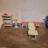 Lot de mobilier en bois maison de poupée