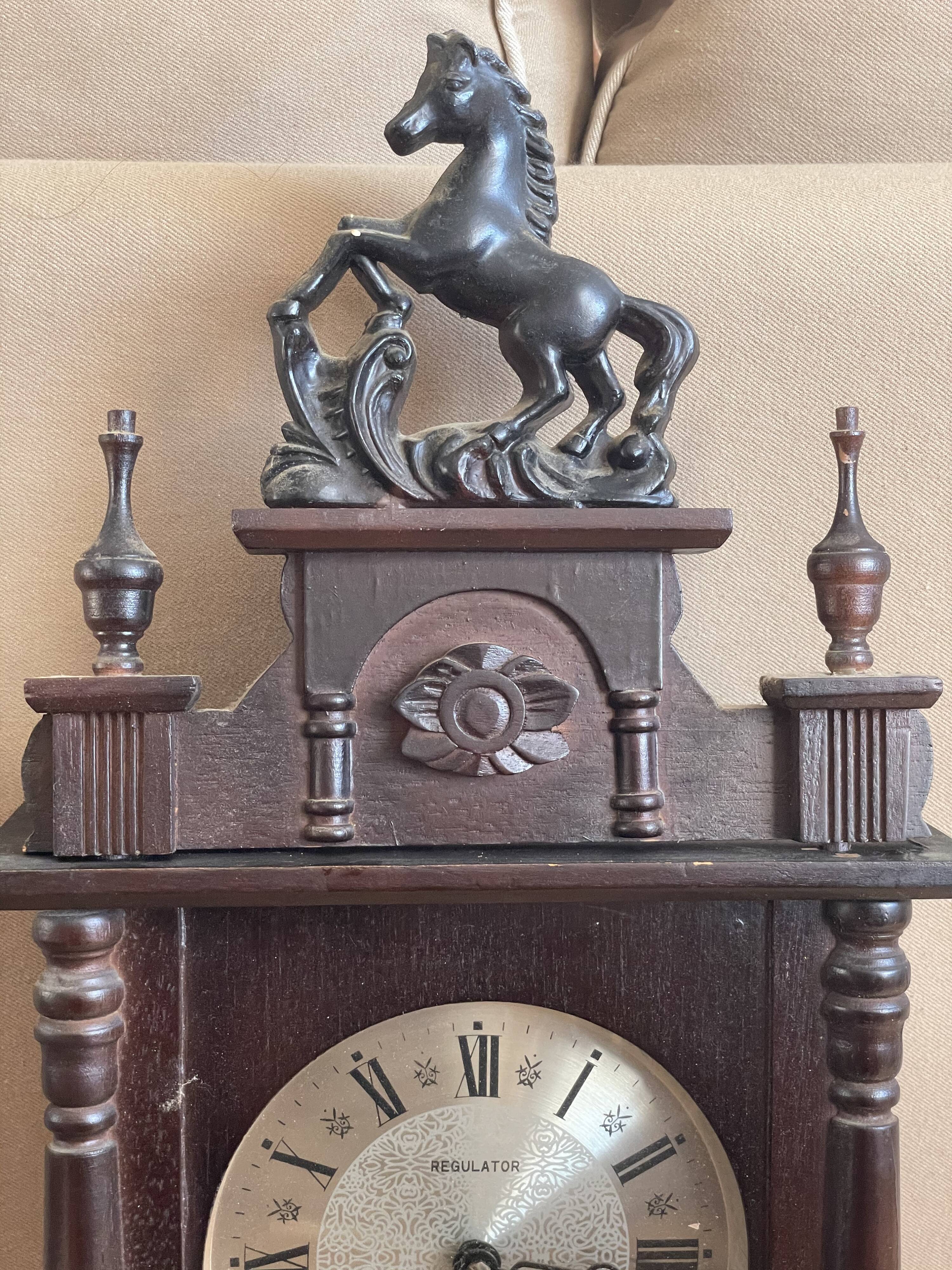 Pendule regulator 31 tage acier inoxydable bois, bronze, verre - xxe siècle