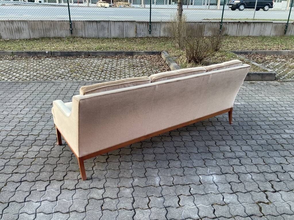 KILL International 60ties Sofa by Rudolf Glatzel