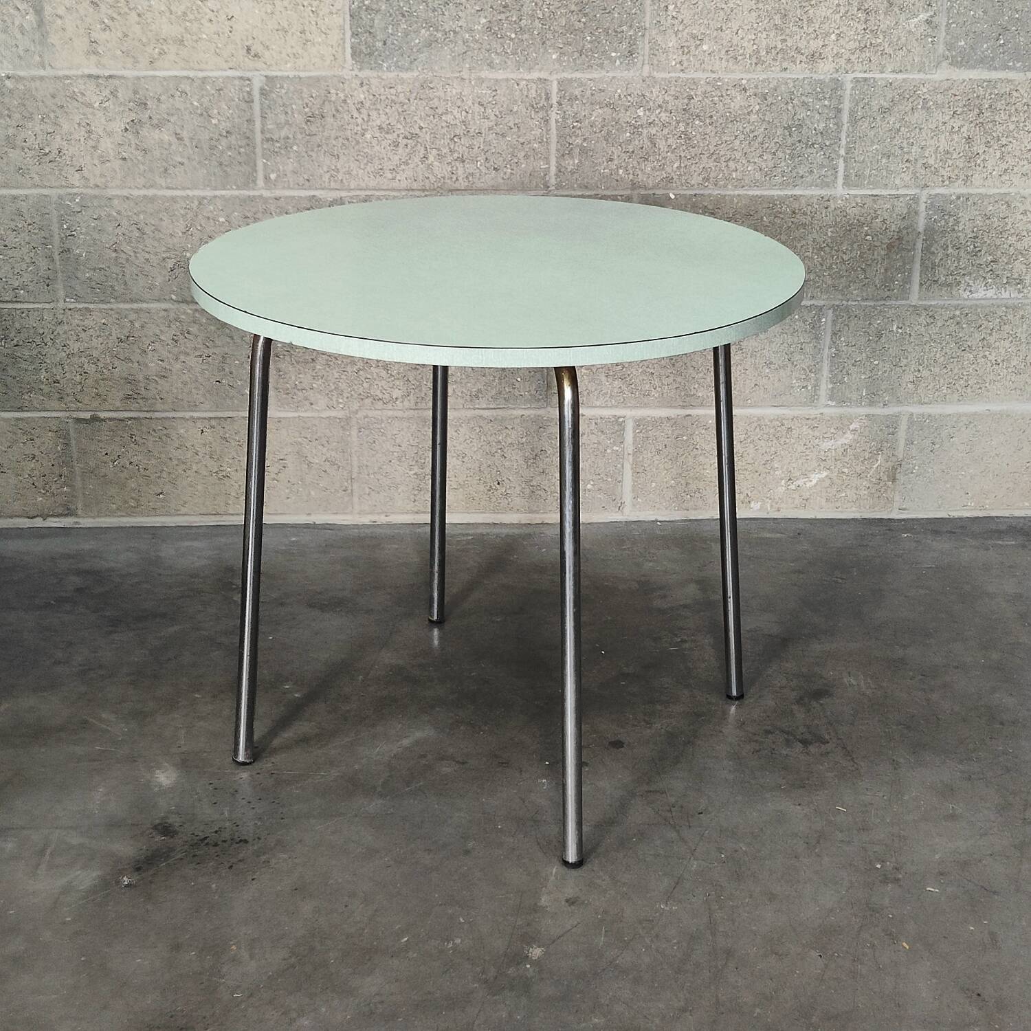 Round water green formica table 1960