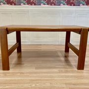 TABLE BASSE DESIGN SCANDINAVE "1960".