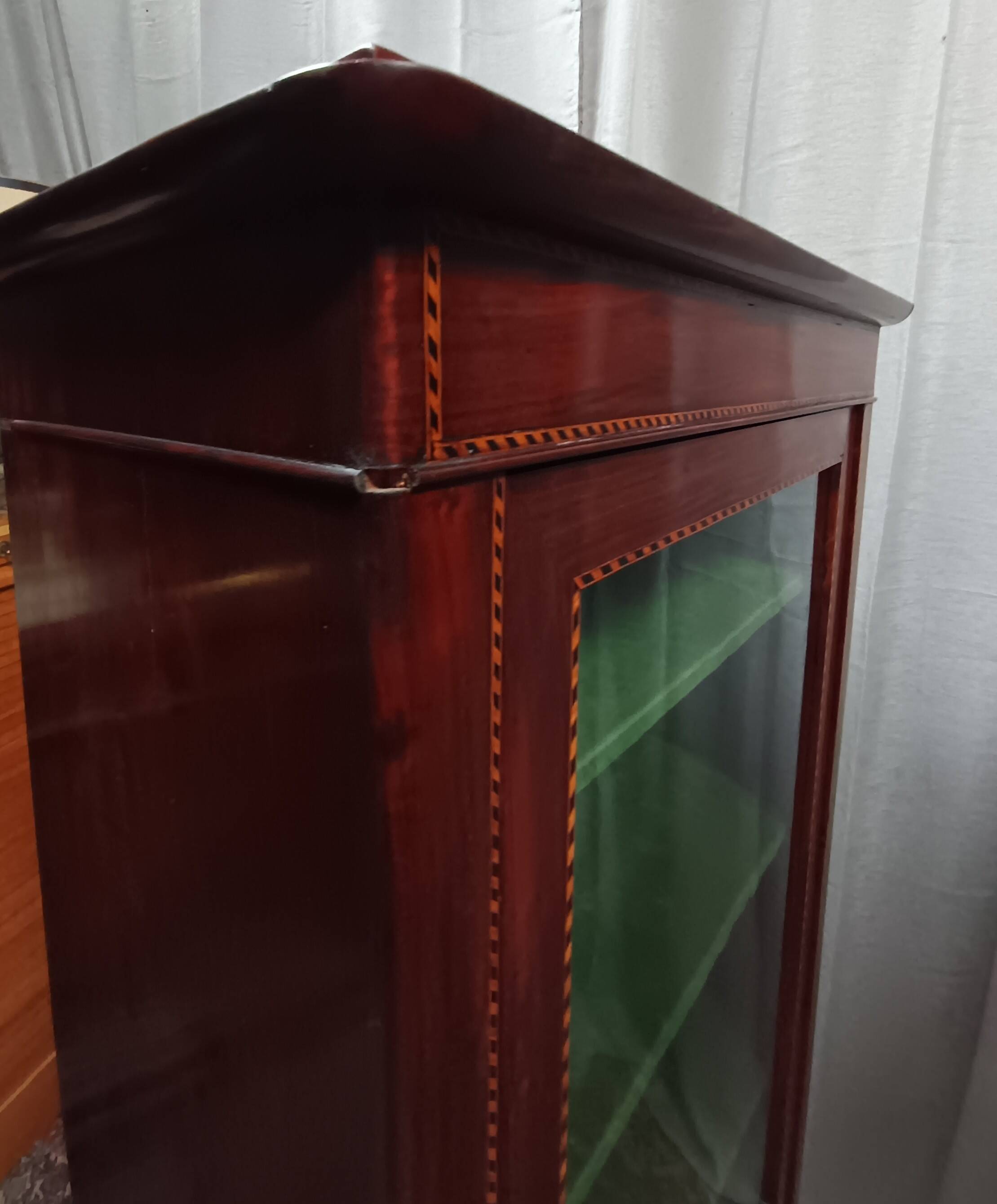 English style display cabinet in marquetry mahogany.