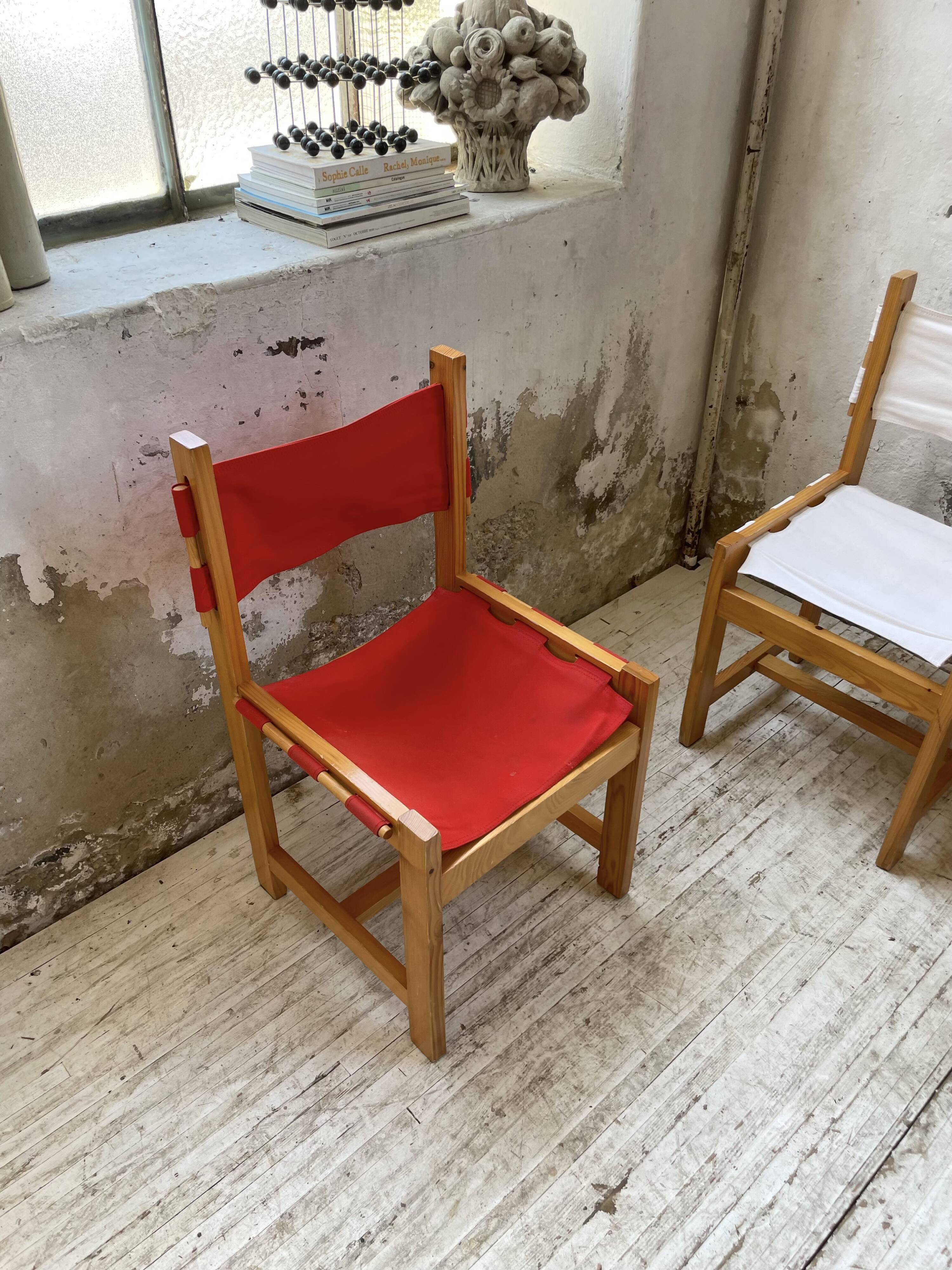 Set of 4 80s colored pine chairs