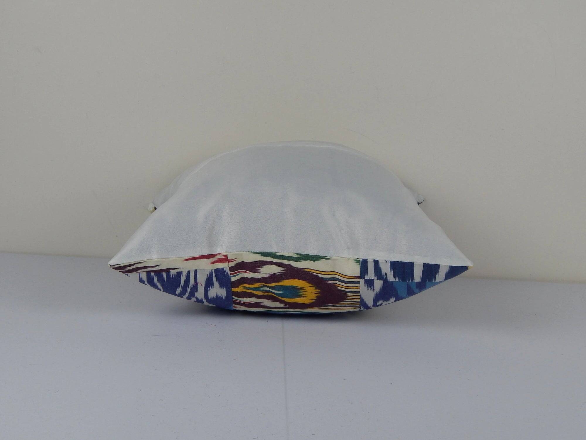Vintage ikat cushion cover 51x51 cm