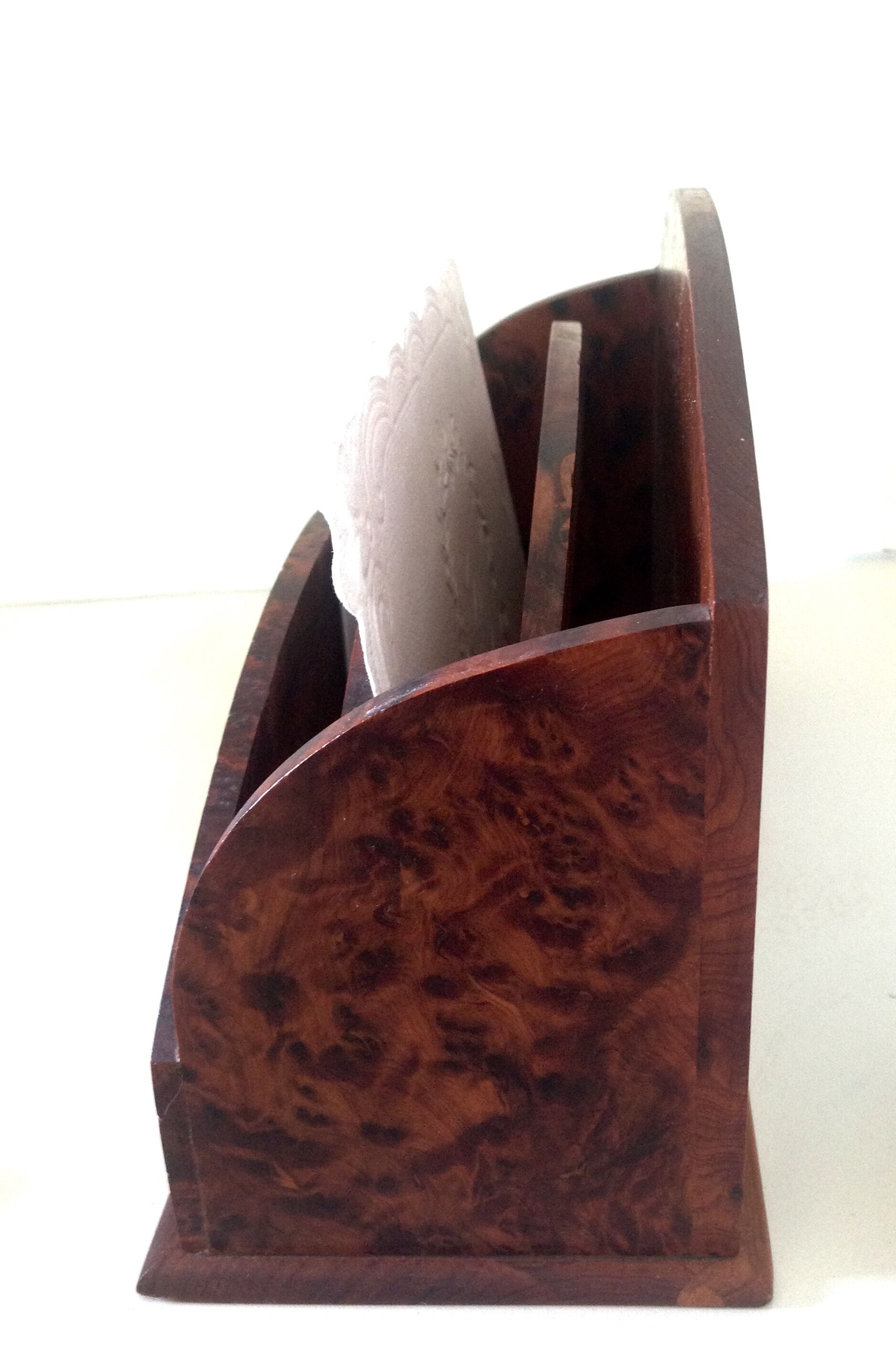 Magnifying glass to elm mail sorter