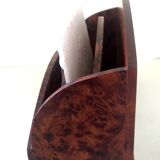 Magnifying glass to elm mail sorter