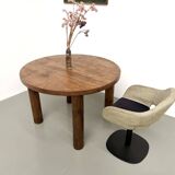 Table ronde moderniste chêne massif, piètement cylindrique pin, DLG Perrian