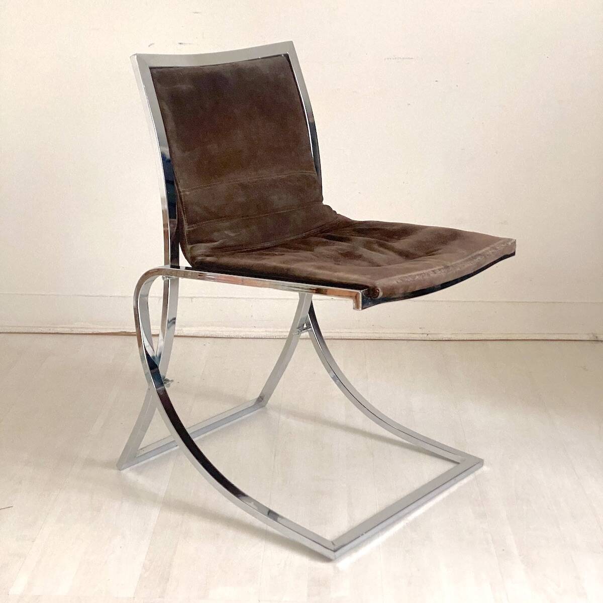 Vintage Italian design chair from the 1970s