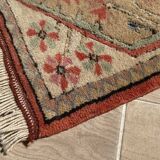 Vintage rug inspired by Art Deco.