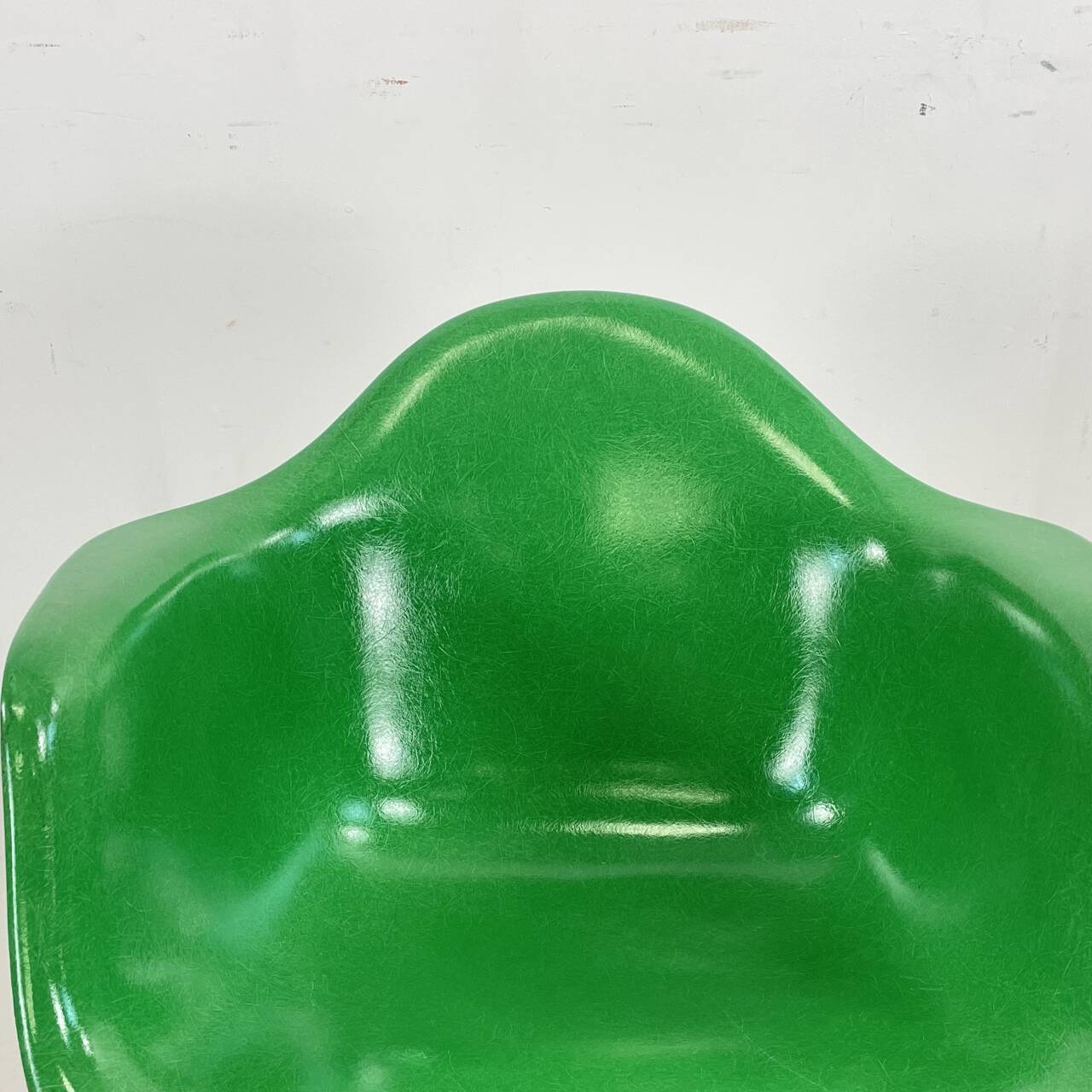 Fauteuil à bascule Eames Herman Miller RAR vert Kelly
