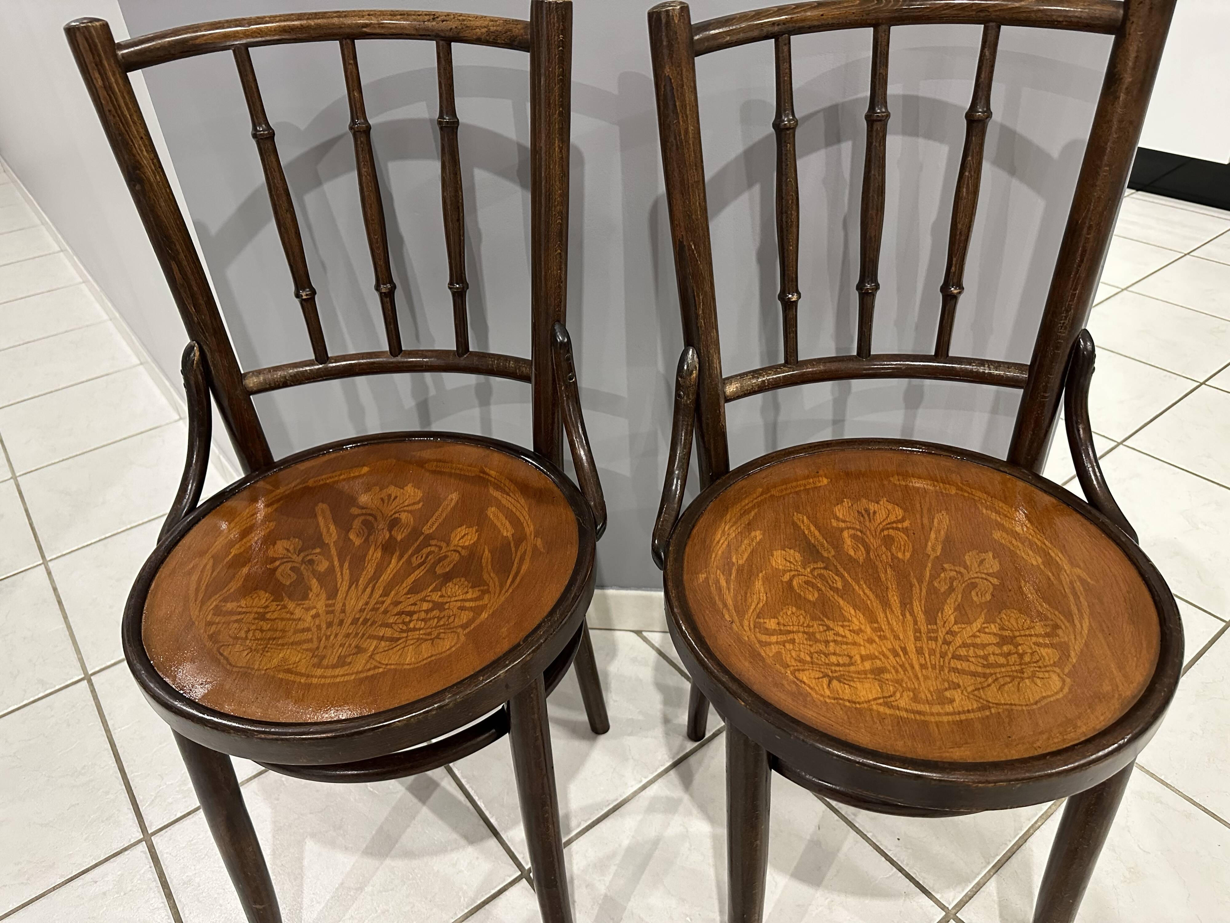 Set of 4 bentwood bistro chairs from the 1930s