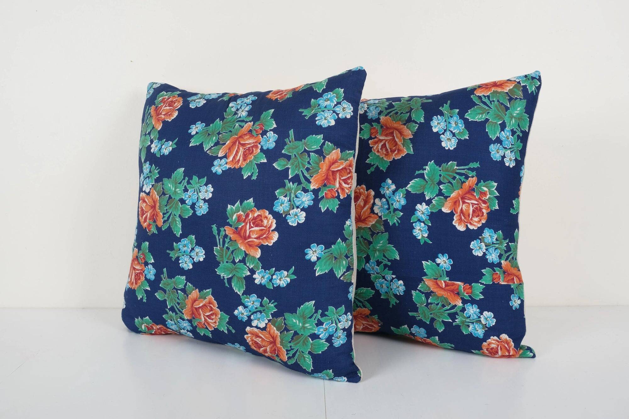 Set of 2 vintage Turkish cushion covers 51x51 cm