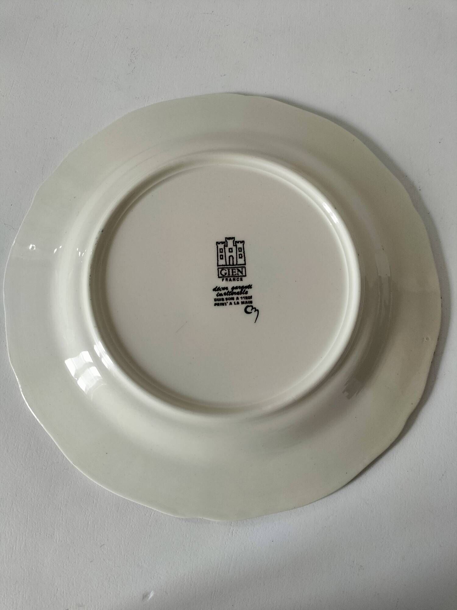 Gien Rambouillet Plate - Jean Bertholle – Hand-painted