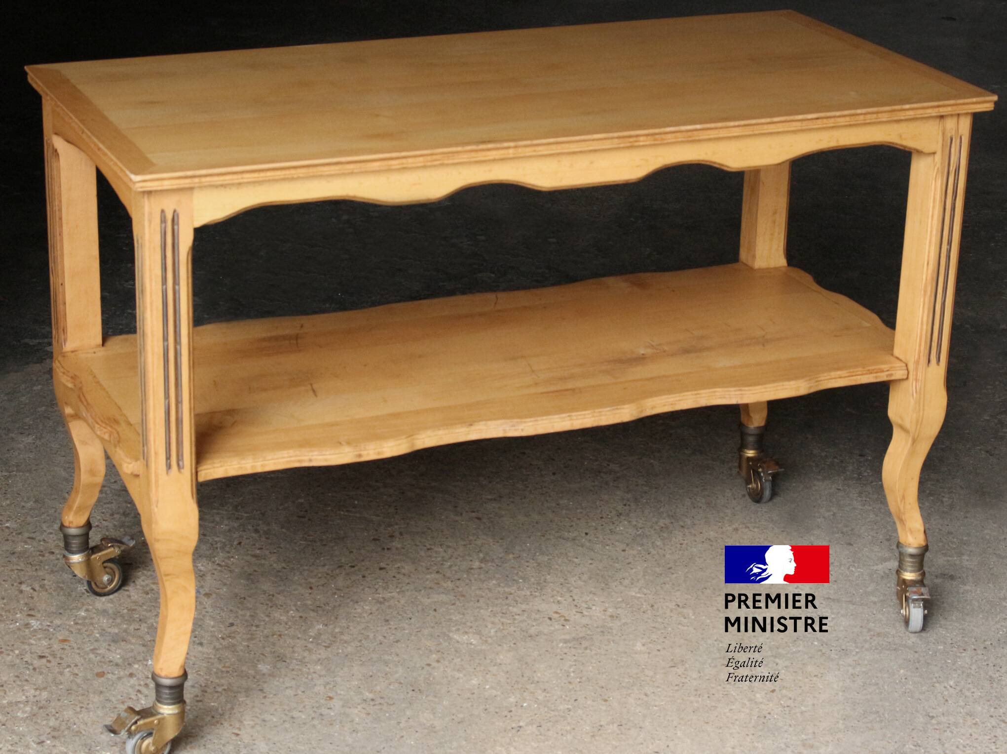 Large serving trolley in blond wood from... matignon! (2/2)