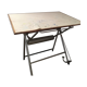 Table à dessin d'architecte avec règle