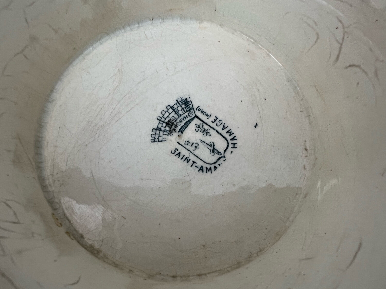 Soupière saint Amand Hamage white and blue