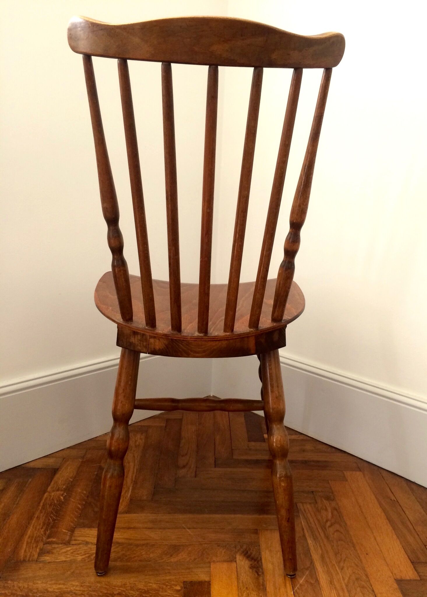 Paire de chaises Baumann modèle Tacoma