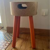 Senta design stool