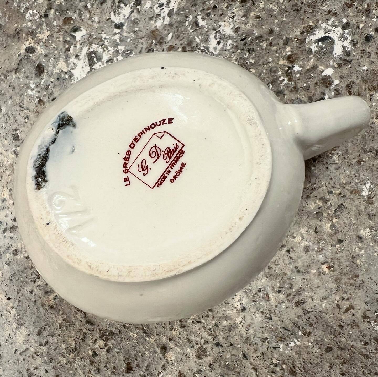 Coffee pitcher from the black elephant Toulouse