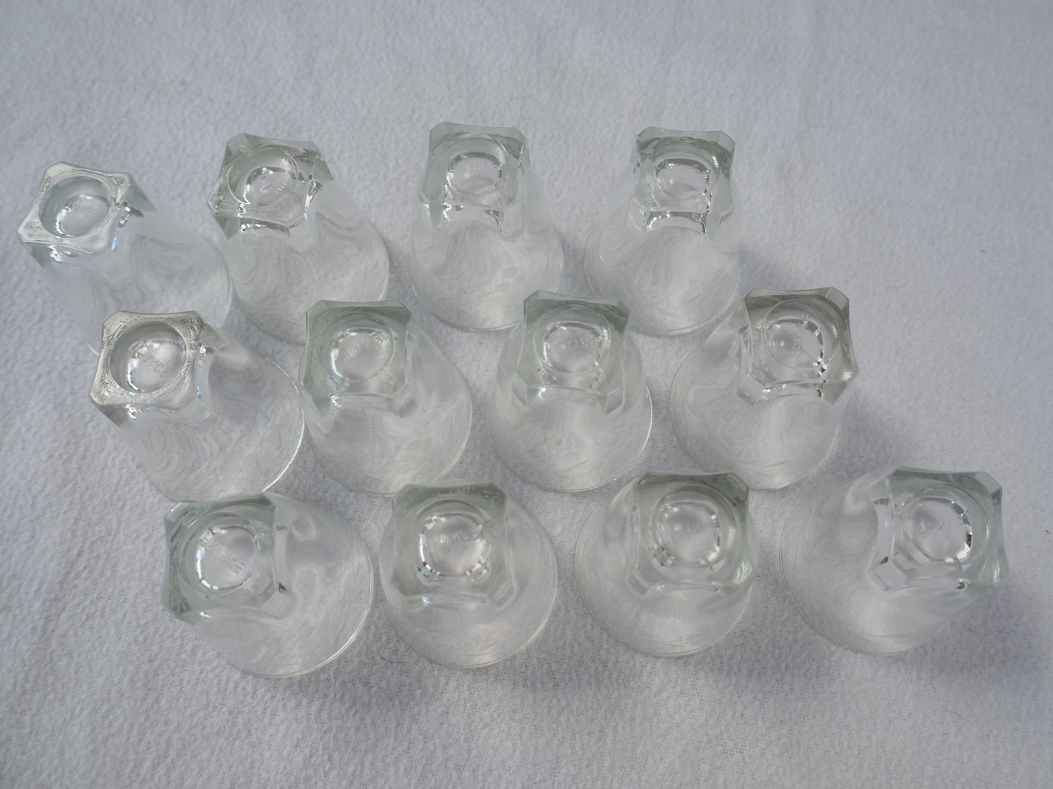 12 engraved liqueur glasses – from the 1960s-1970s
