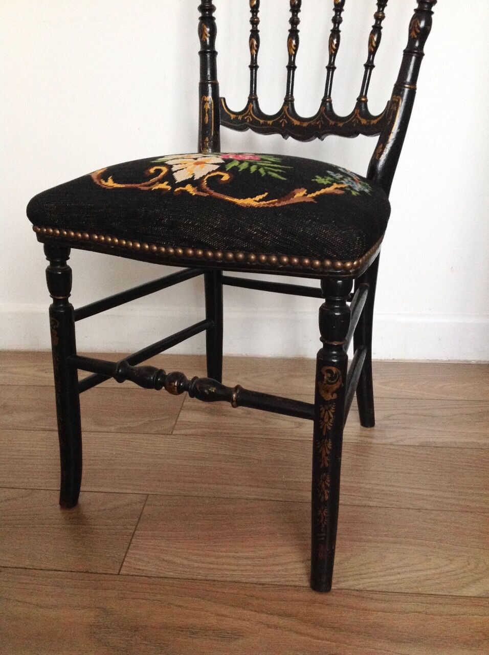 Napoleon III chair