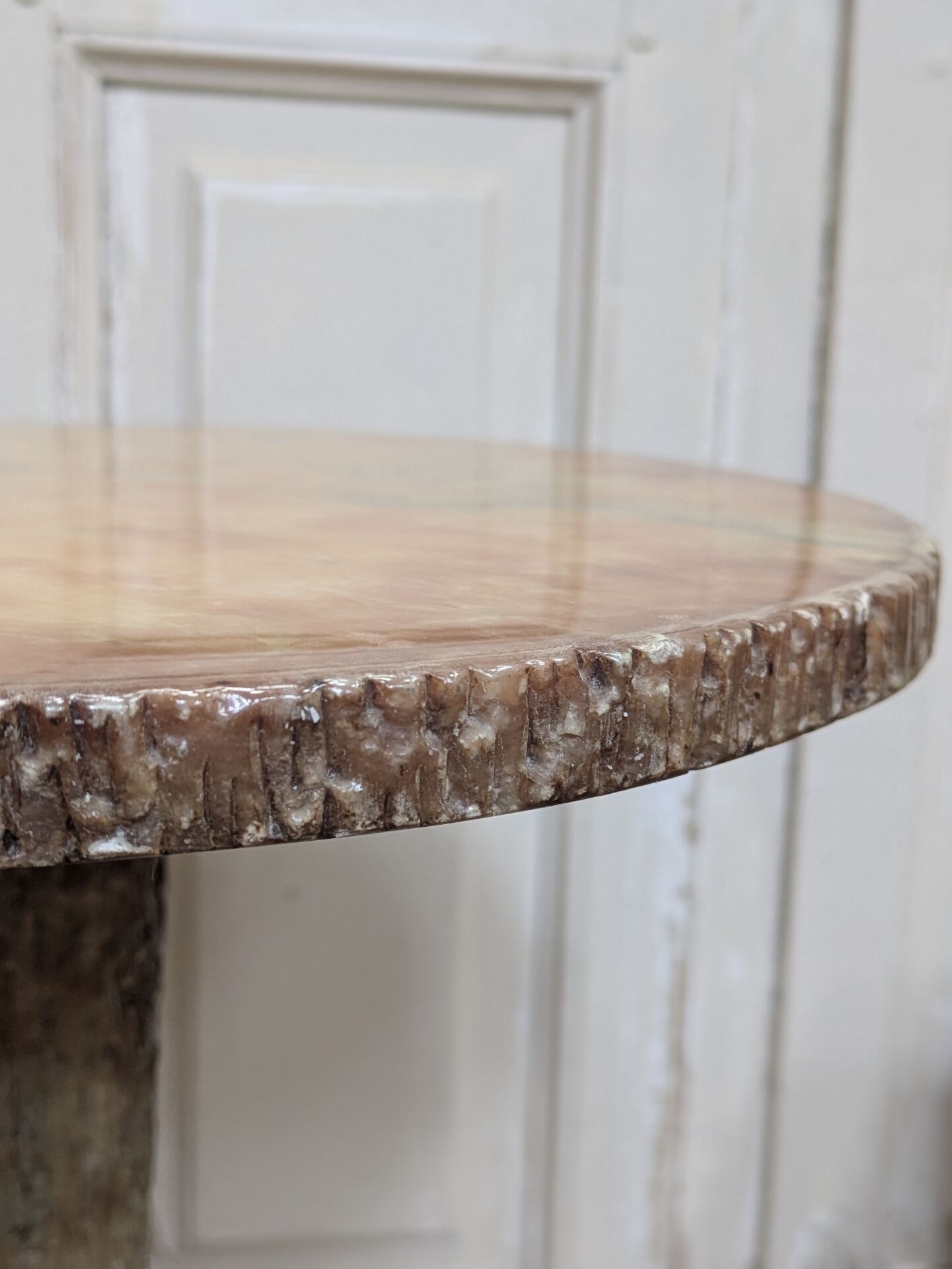 Onyx Stool