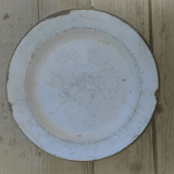 White plates in enamelled sheet metal