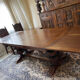 Table à manger de style renaissance basque