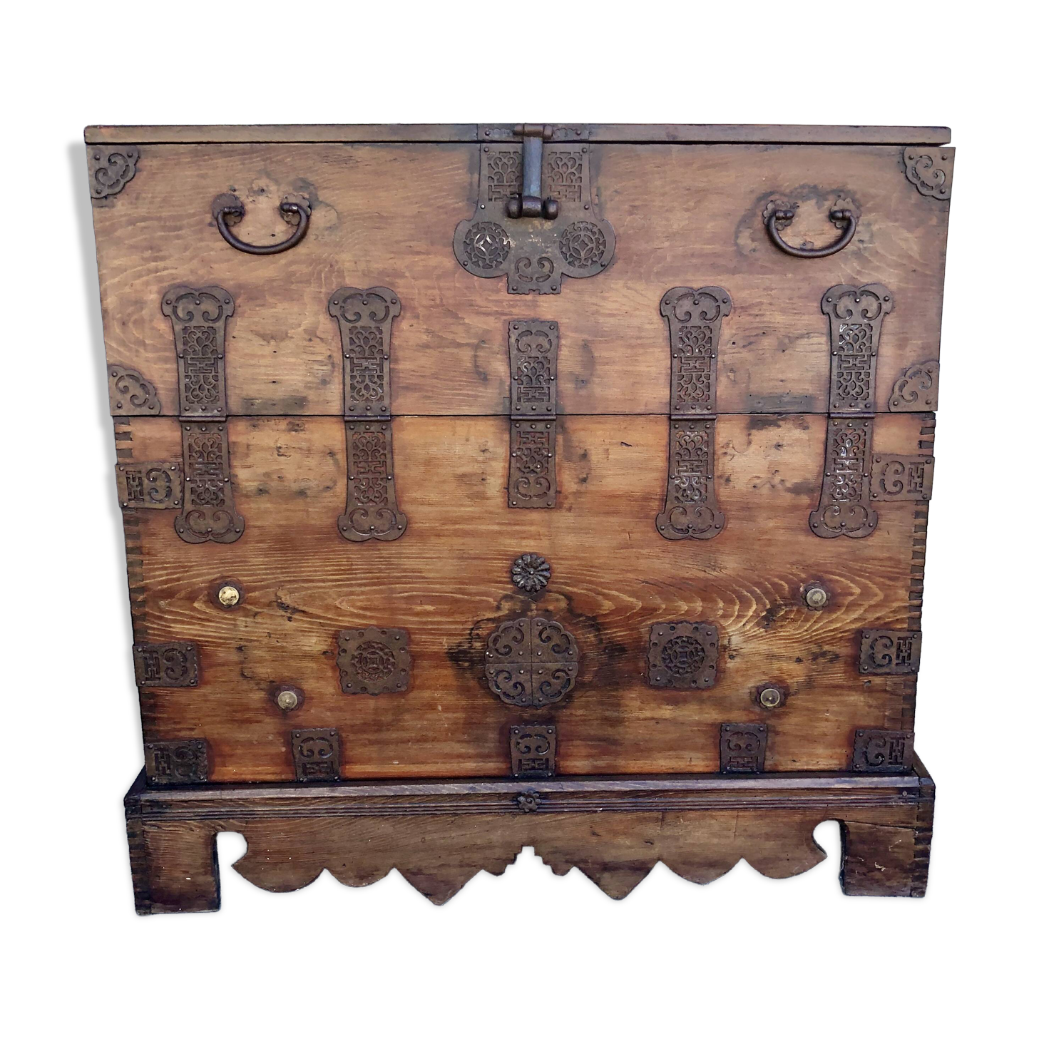 Traditional Korean chest