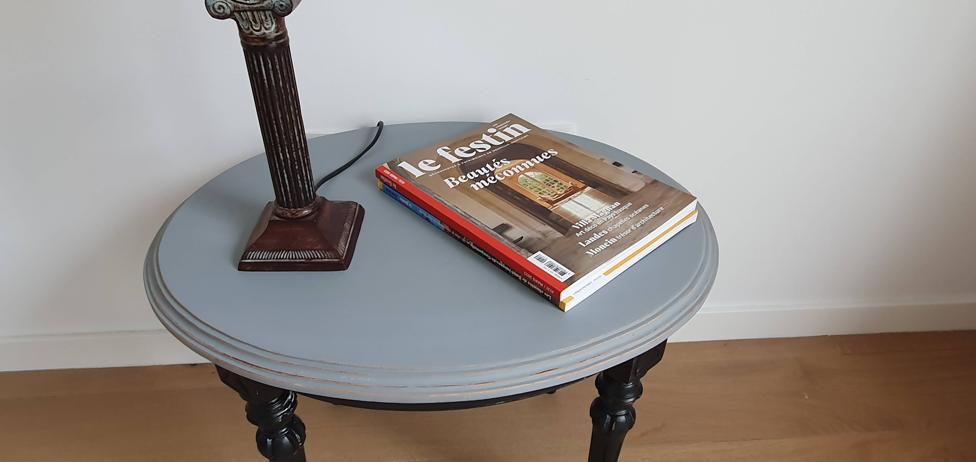 Table basse style Louis XVI
