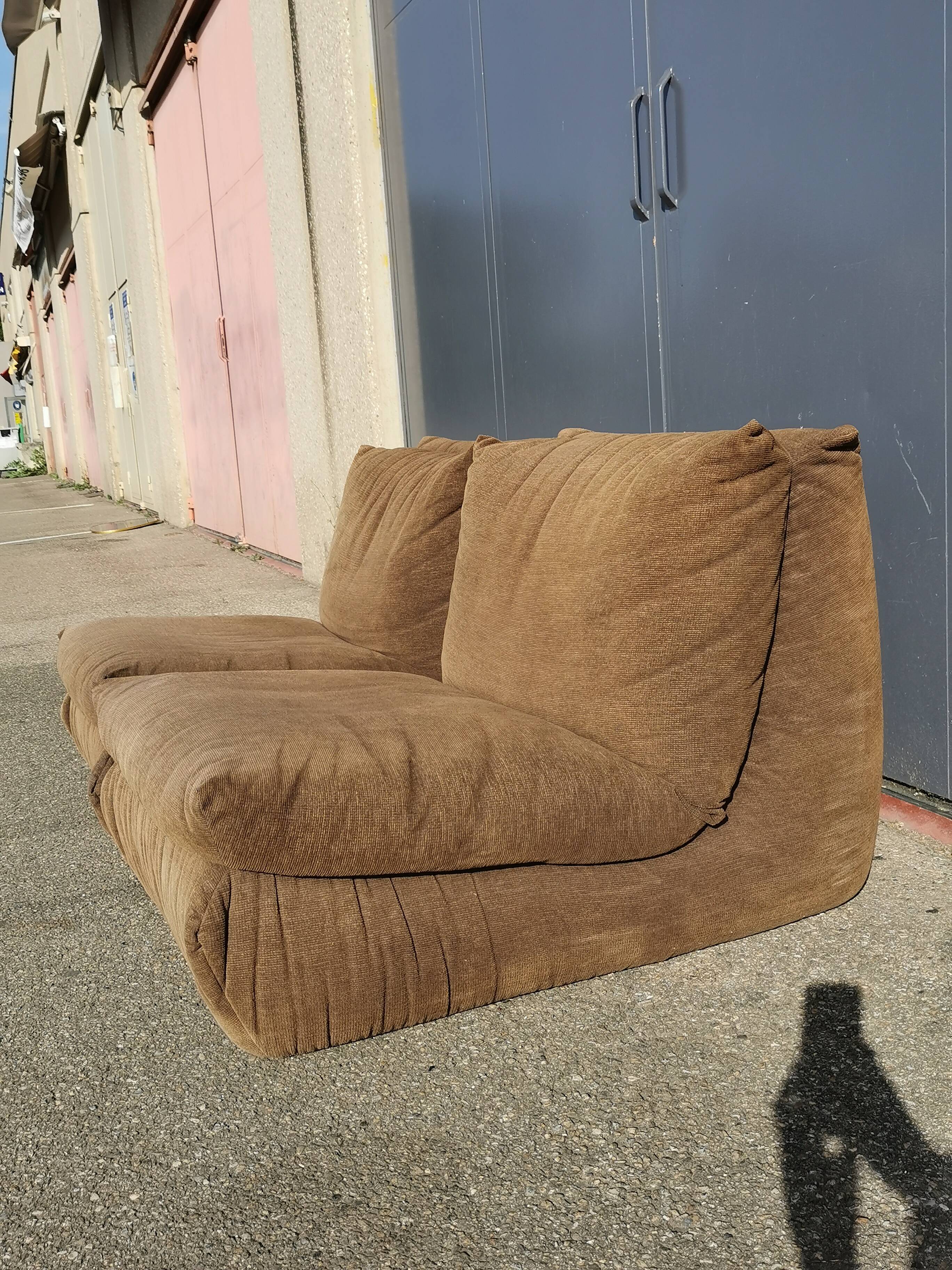 Paire de chauffeuse Cinna des années 70