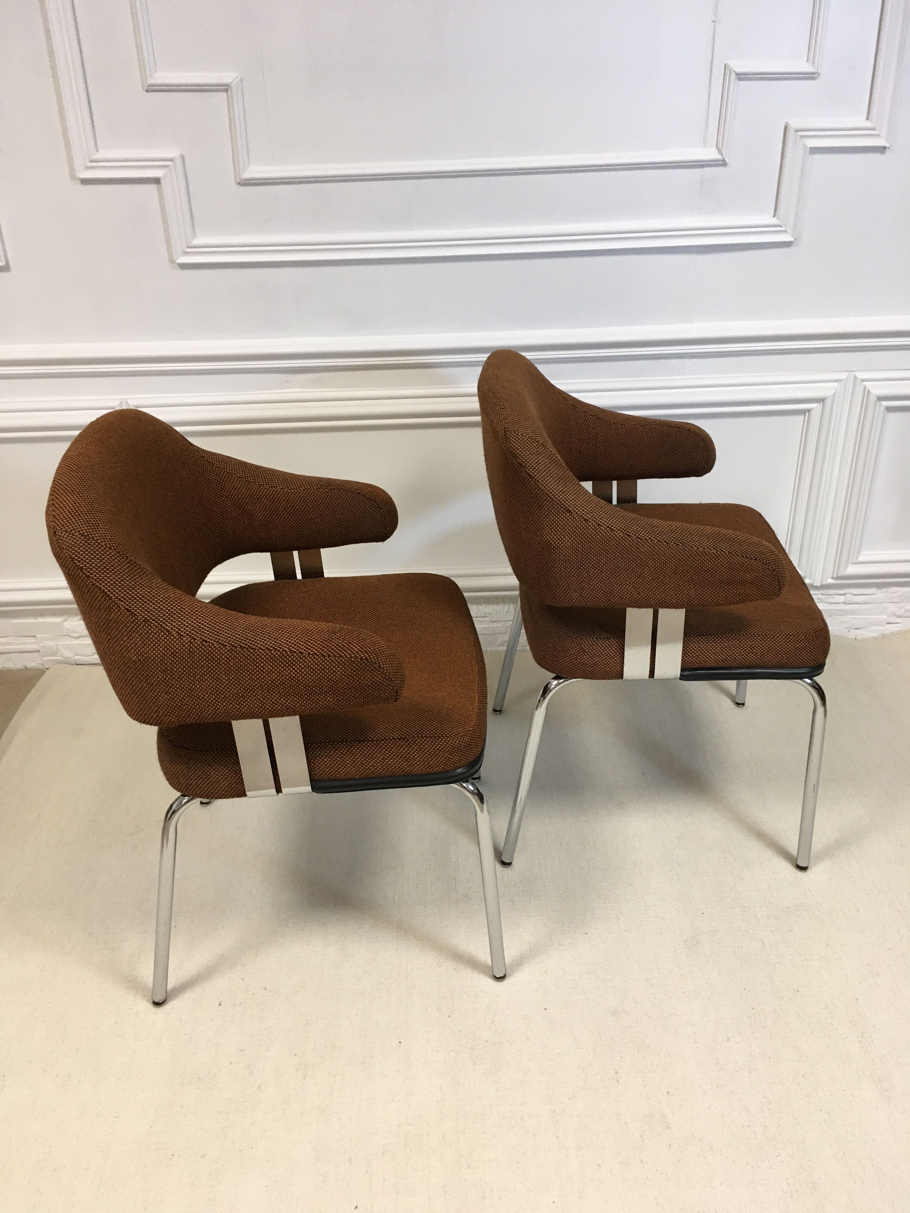 Paire de fauteuils conférence vintage