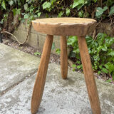 Brutalist tripod stool in solid elm from 1950.