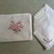 Nappe 145 x 245 brodée fleurs et 12 serviettes