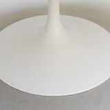 Oval Tulip coffee table, Eero Saarinen for Knoll International