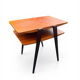 Table d’appoint / chevet scandinave à double plateau Suède 1960