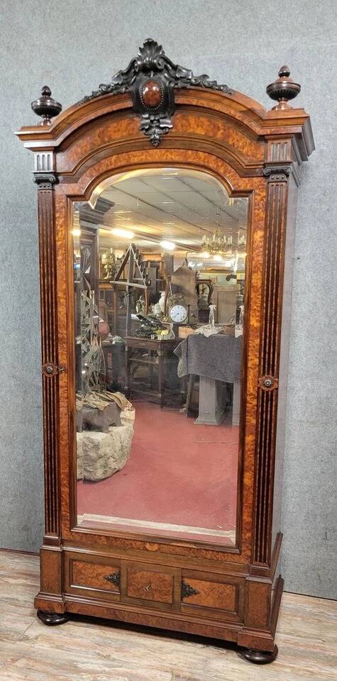 Parisian mirrored armoire in Louis XVI style in rosewood and elm burl