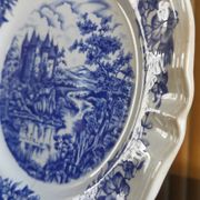 Set of 2 Sarreguemines porcelain collector's plates from the 70s