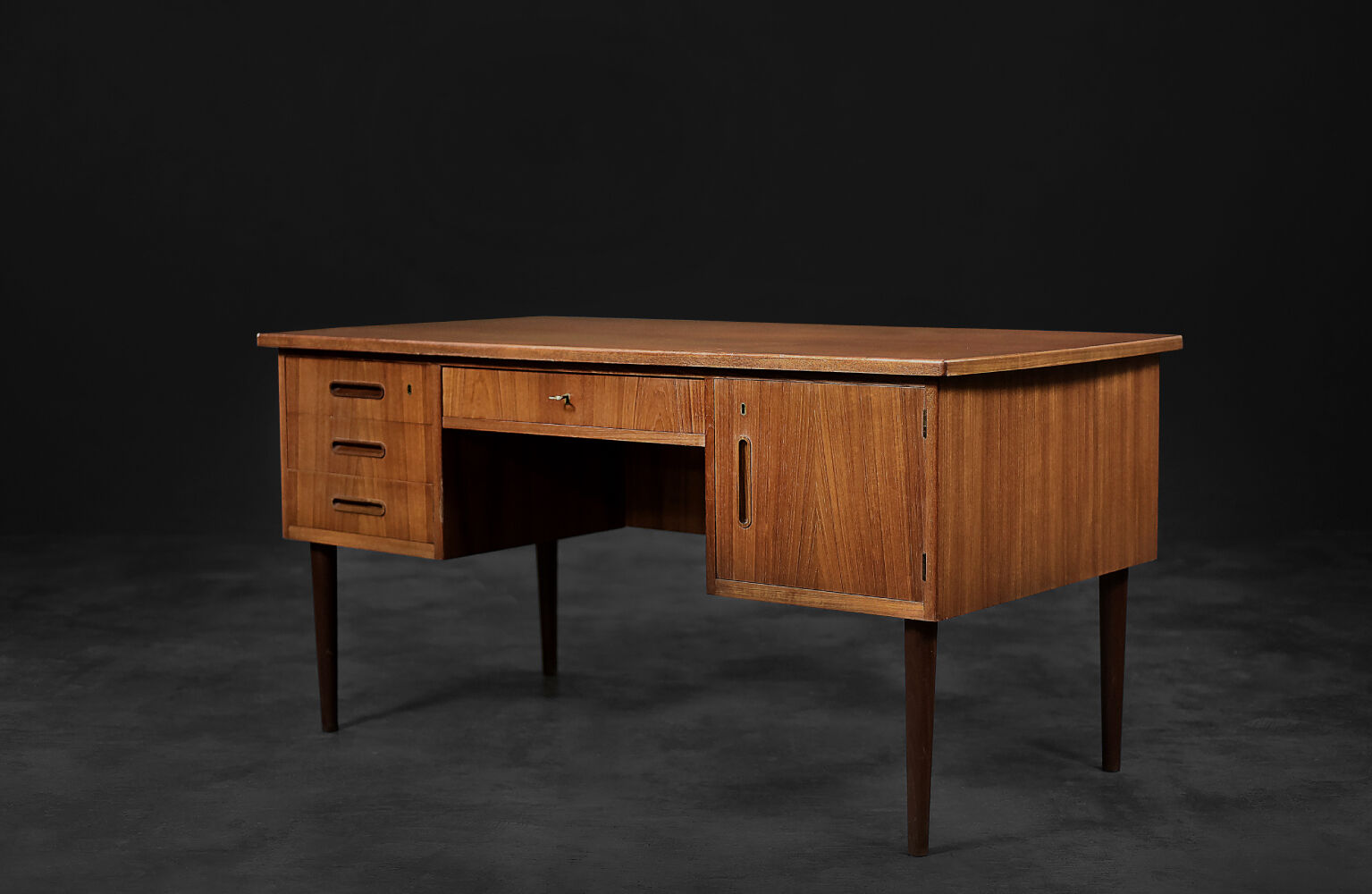 Bureau bilatéral, 1960s