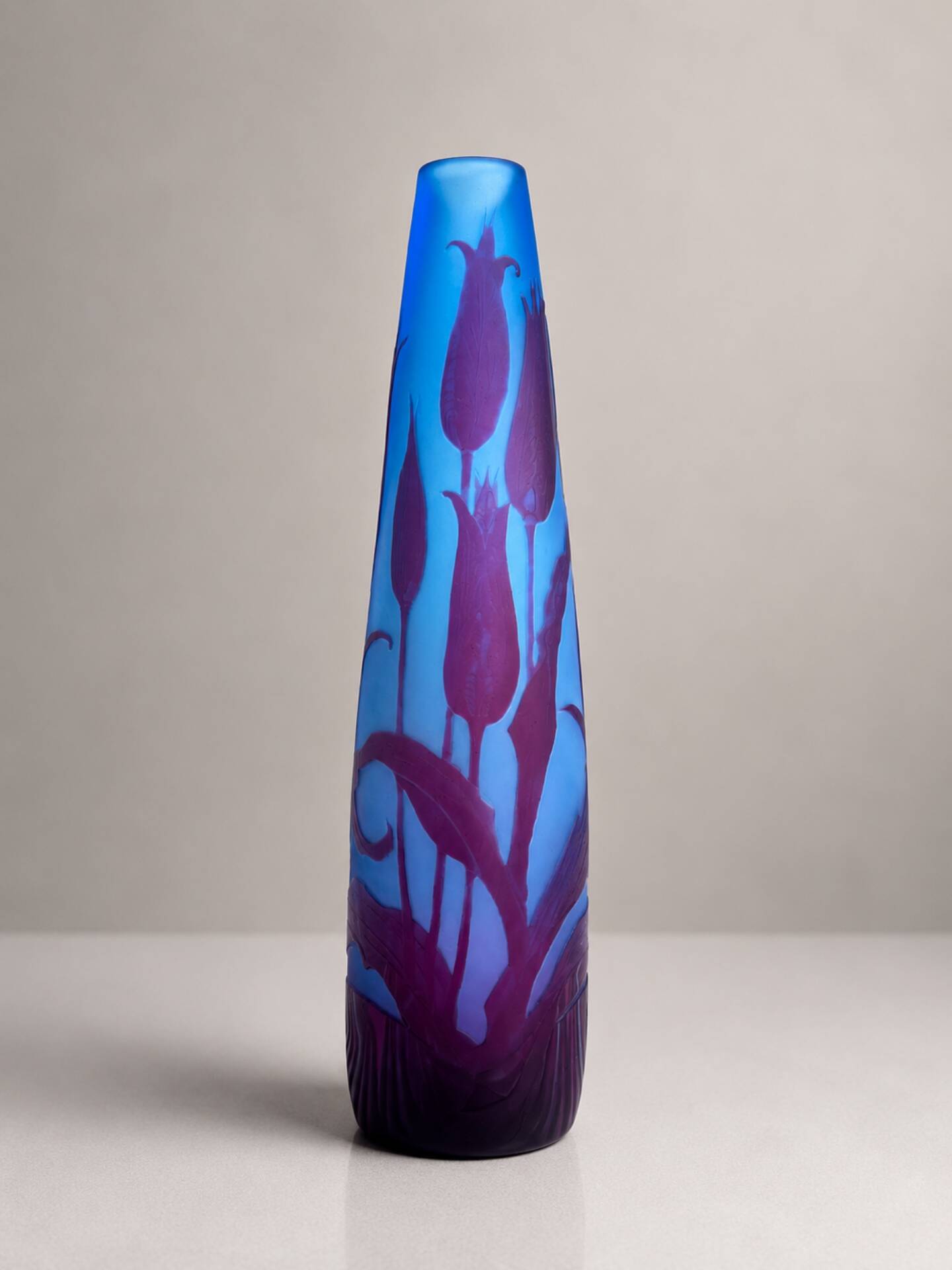 Argental soliflore vase (circa 1920).