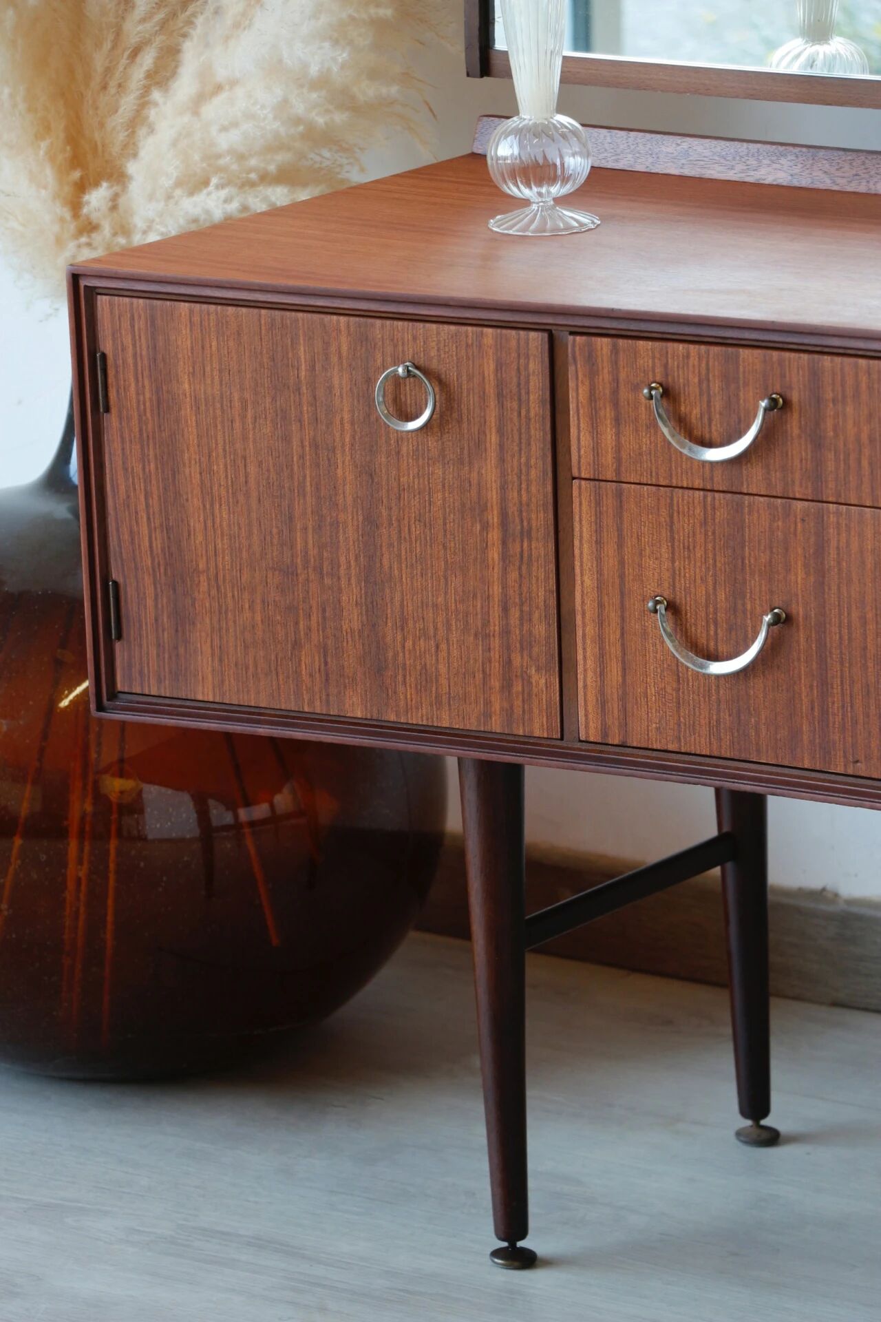 Coiffeuse vintage mid-century en teck (Meredew)