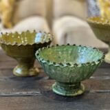 Serrated cup on tamegroute stand - yellow