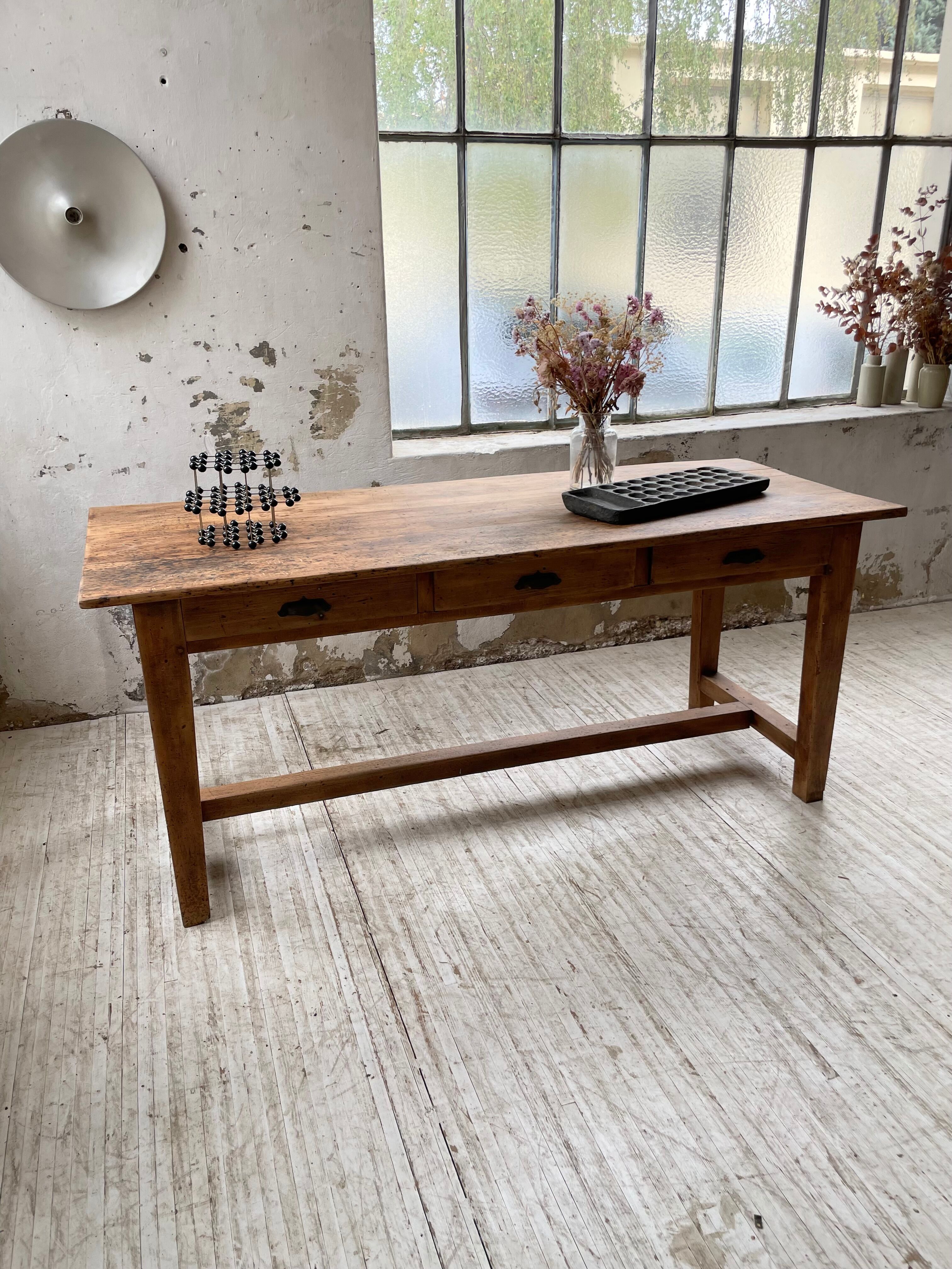 Oak island farmhouse table 2m