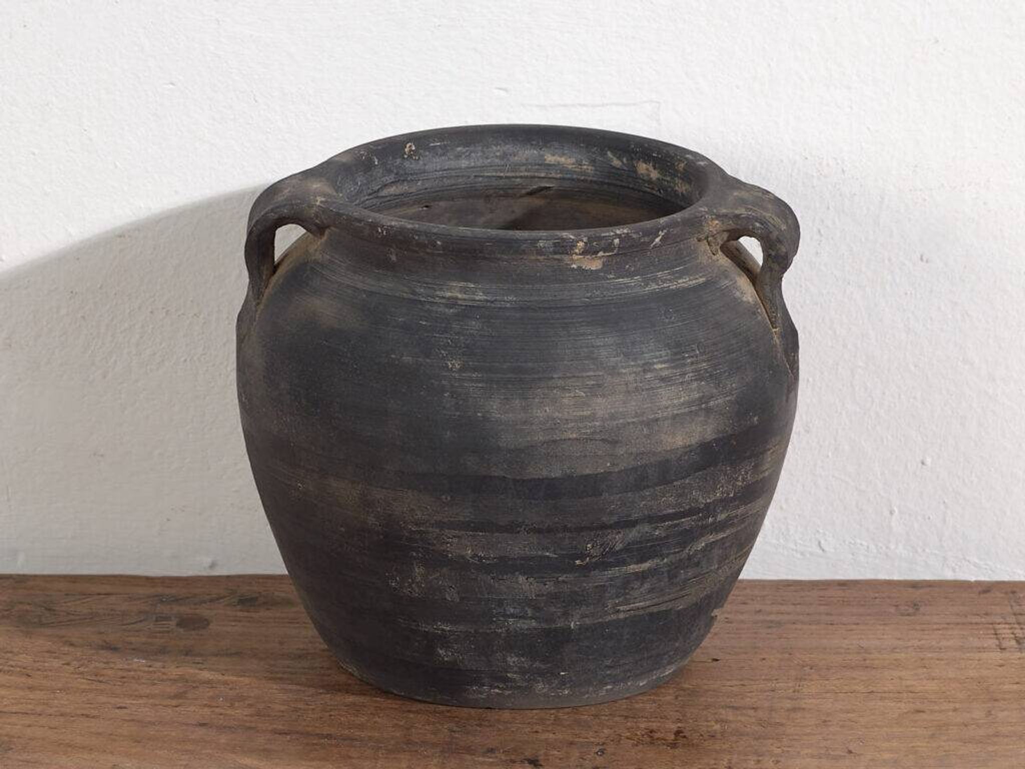 Vase ancien aux tons sombres (c.1900) #6